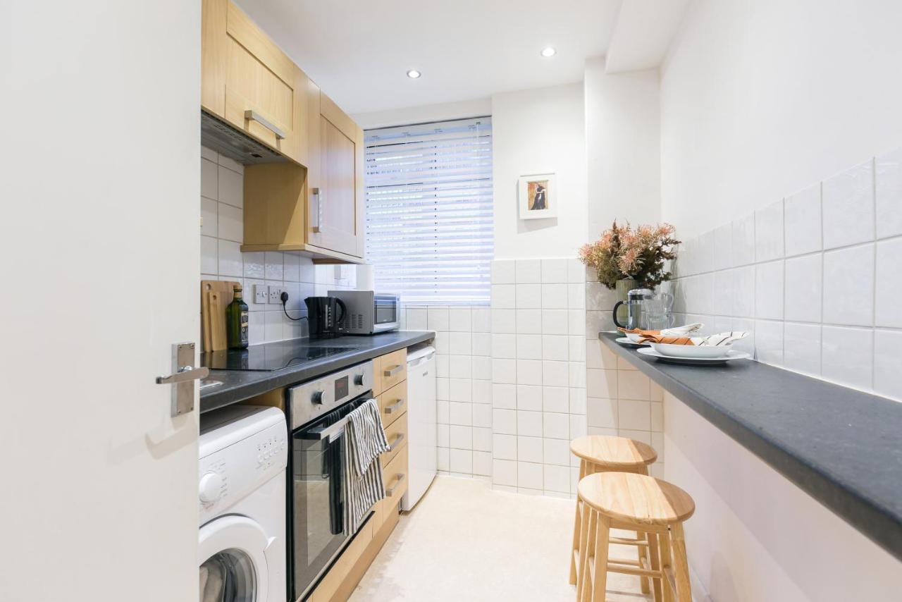 Perfectly Located 1 Bed Apartment, Sleeps 3-5 London Exterior photo